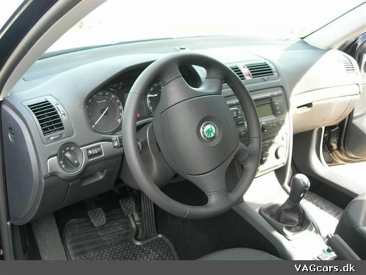 Skoda Octavia Combi Elegance billede 3