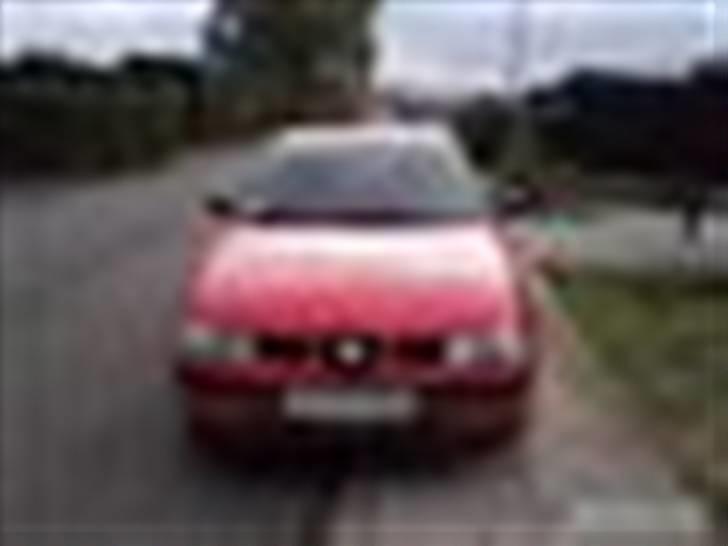 Seat ibiza "SOLGT" - Forfra billede 18