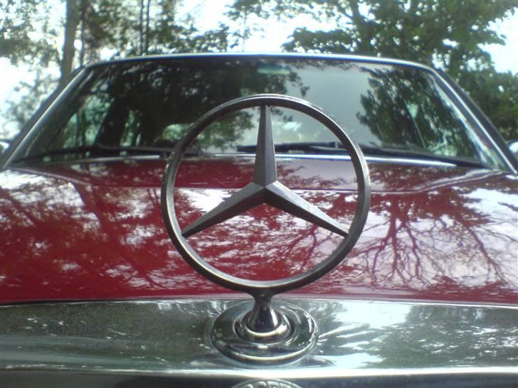 Mercedes Benz W123 240D  **1.200.000 km billede 12