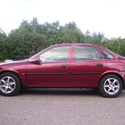 Opel Vectra 1,7 TD *Død*
