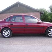 Opel Vectra 1,7 TD *Død*