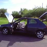 Peugeot 306
