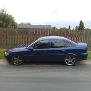 Opel Vectra B (SOLGT)