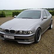 BMW 528I