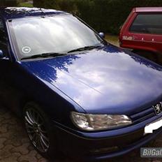 Peugeot 406 