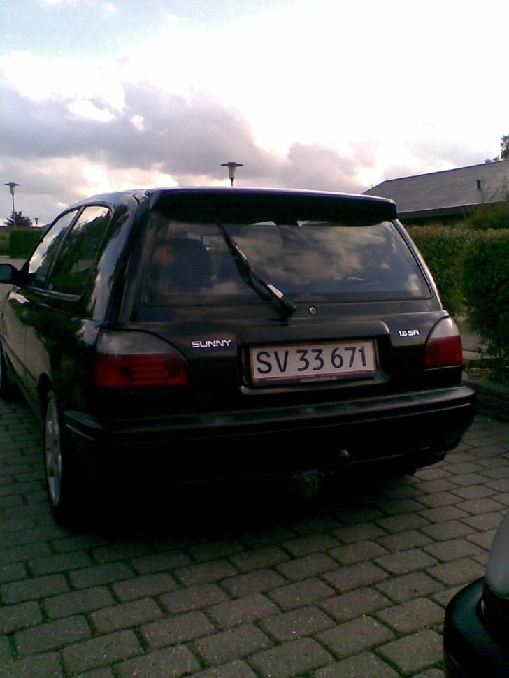 Nissan Sunny N14 1,6 16v SR *SOLGT* billede 2