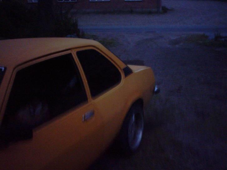 Opel ascona b billede 12