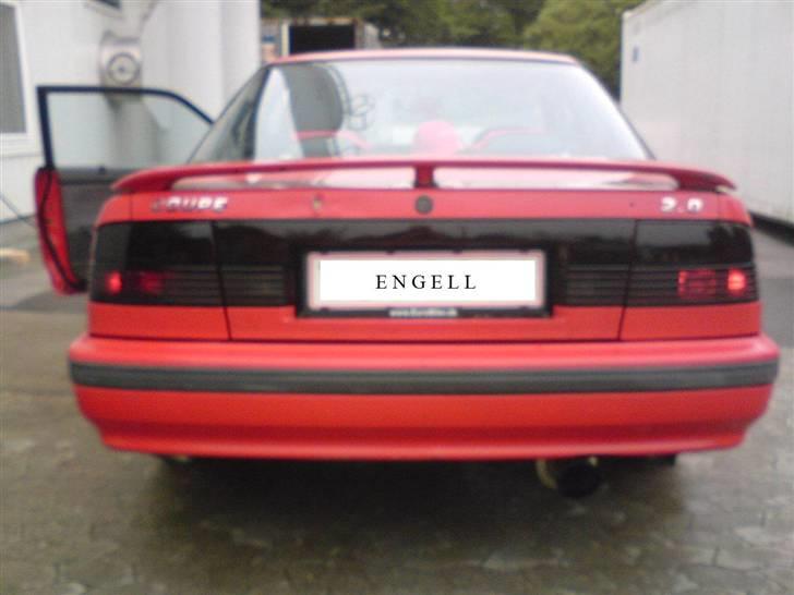 Mazda 626 Coupè  "solgt" billede 2