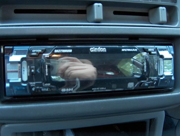 Honda Civic EG5 1,6 ESi *Solgt* - Clarion DXZ778RUSB HeadUnit. billede 15