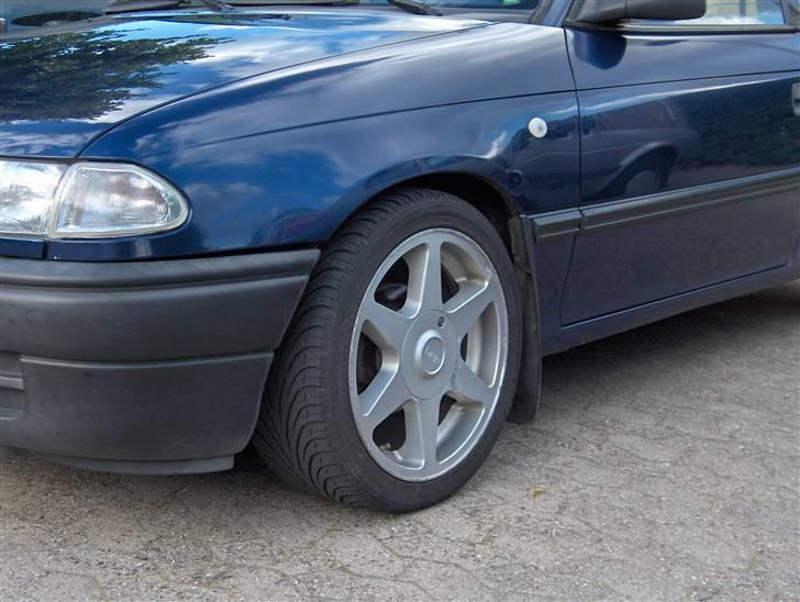 Opel Astra F *SOLGT* billede 4