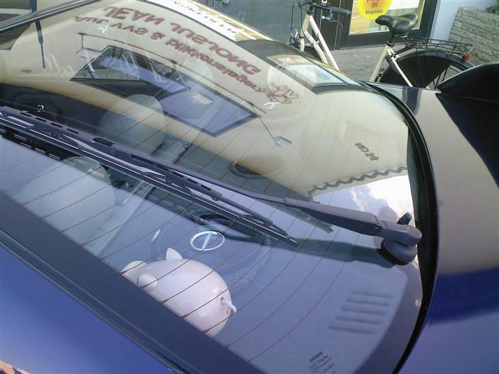 Nissan Primera SE - Hattehylden med Møffe og Møffe... billede 12