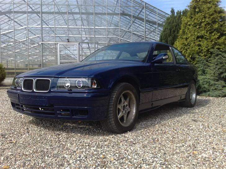 BMW 325i Coupe  billede 2