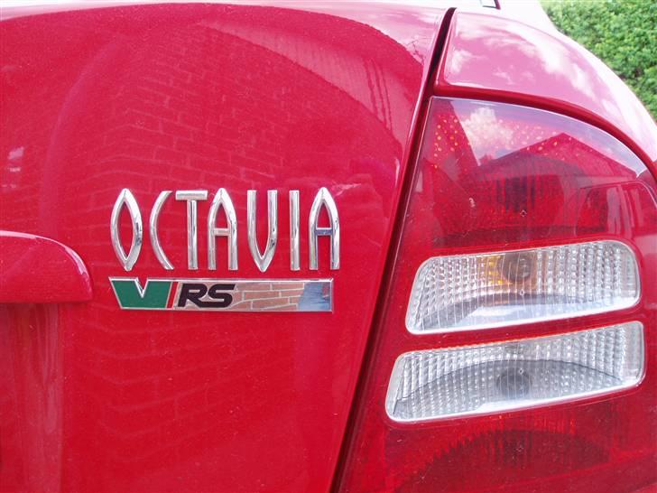 Skoda Octavia - ja. billedet fortæller vel det hele selv;) billede 2