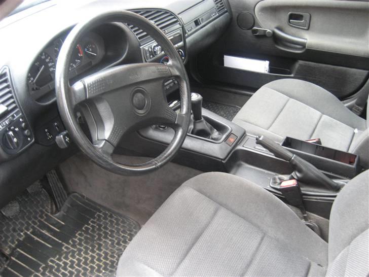 BMW 325 TD billede 5