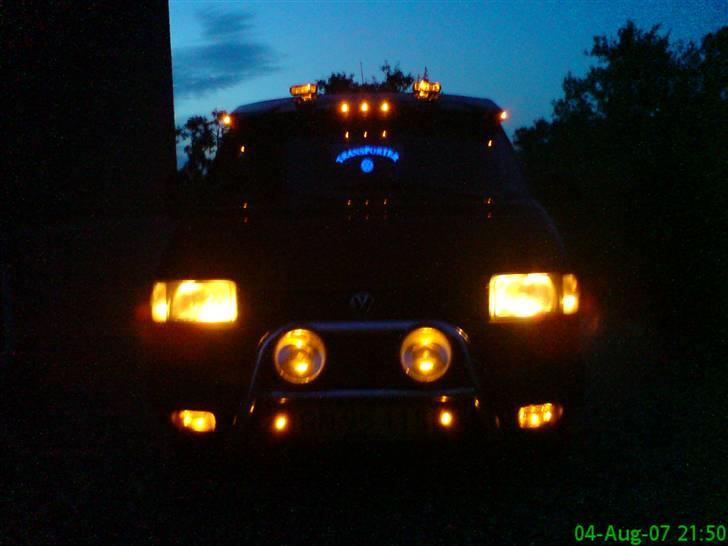 VW Transporter  SOLGT SOLGT - så kom der sku også lidt lys i solskærmen!!! billede 12