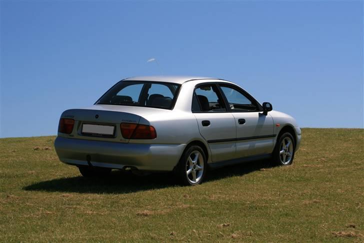 Mitsubishi Carisma billede 16