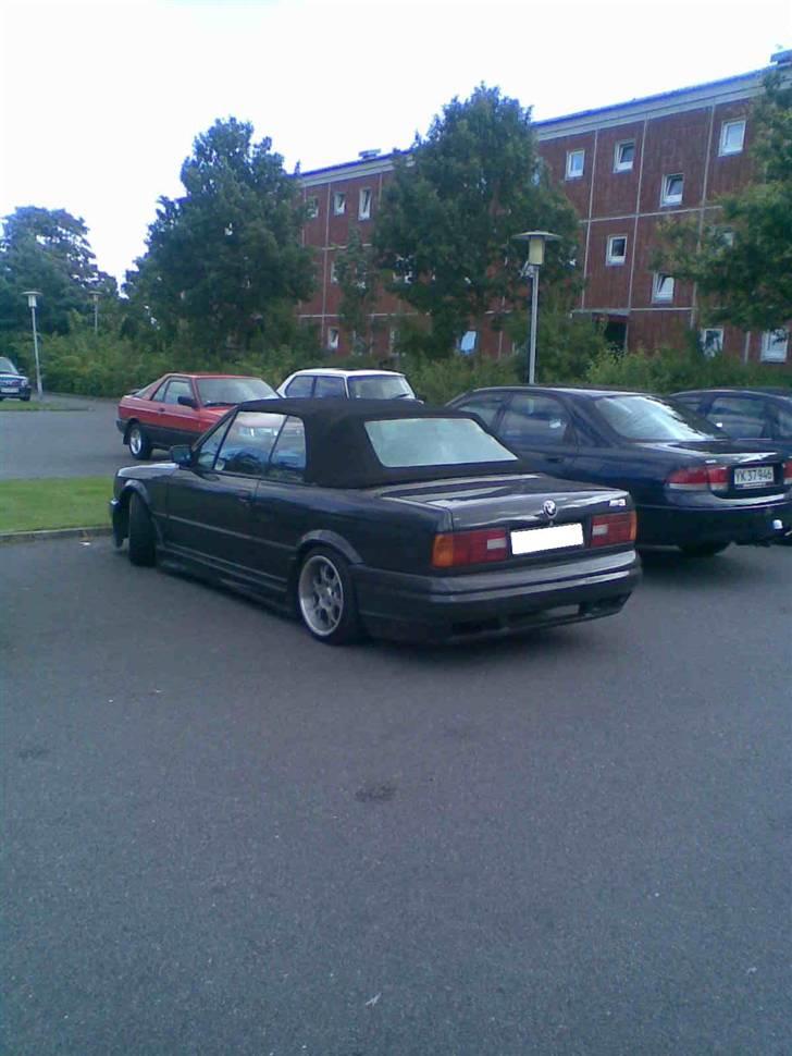 BMW e30 325i cabrio. SOLGT billede 10