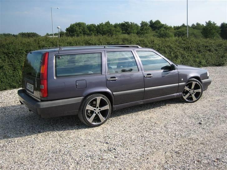 Volvo 850 2,3 T5 st.car Solgt billede 2