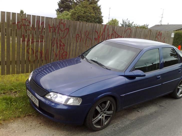 Opel Vectra B (SOLGT) billede 2