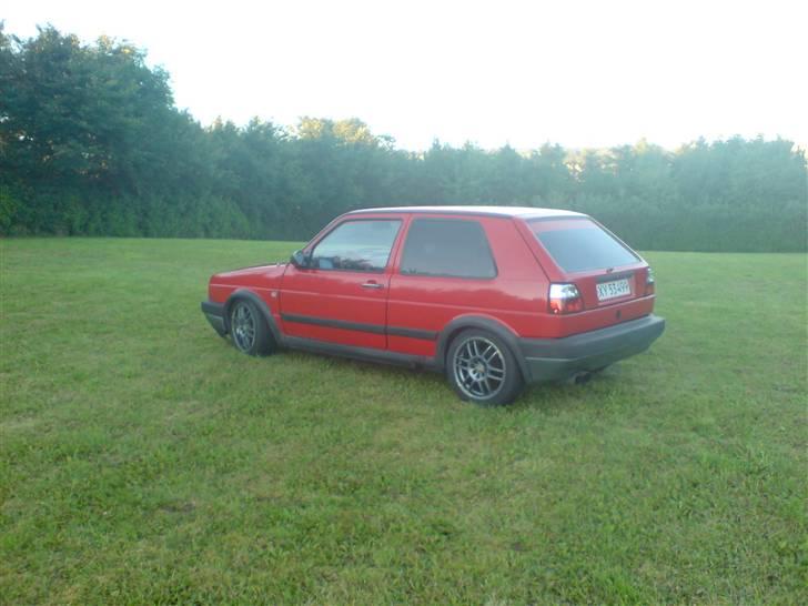 VW Golf 2 solgt )= - sådan ser hun så ud nu efter g60 kofanger og skærme og gevind og nye fælge billede 2