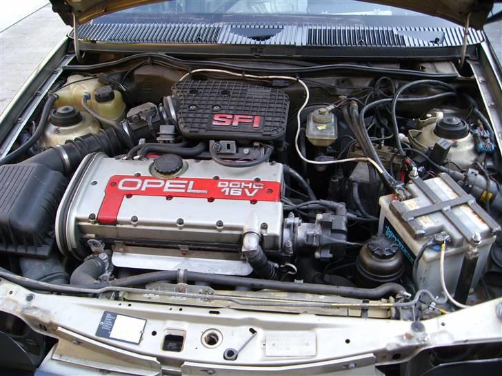 Opel Kadett E Gsi (Folkeracer) billede 8