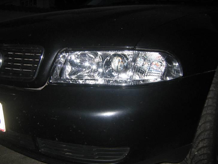 Audi A4 TURBO SOLGT billede 16