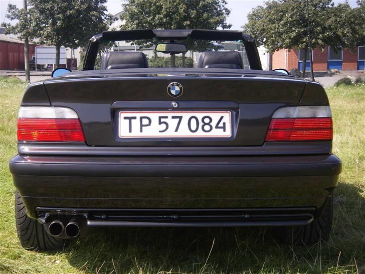 BMW 325I CABRIOLET SOLGT billede 4