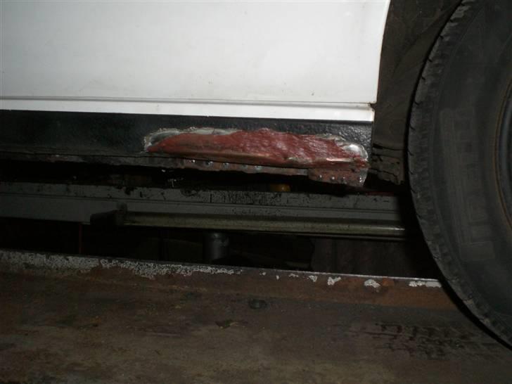 Fiat Tipo tabt i væddemål - venstre panel var kun rusten i enden billede 6