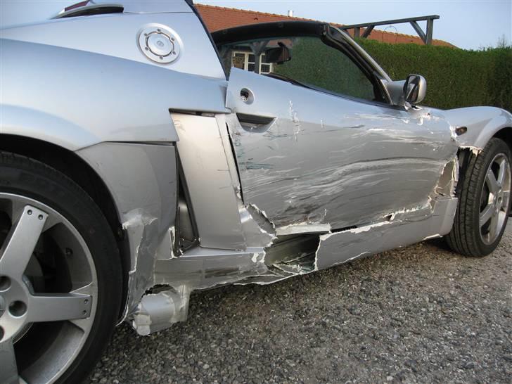 Opel Speedster totalskadet.. - Desværre blev speedsteren totalskadet.. billede 8