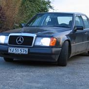 Mercedes Benz w124