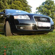 Audi A6 2.8