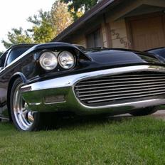 Amerikaner Thunderbird 428 *SOLGT*