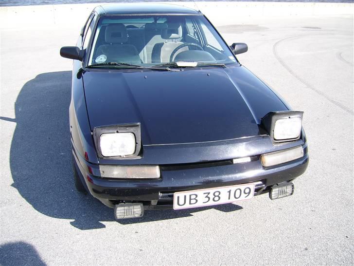 Mazda 323F **Solgt** billede 9