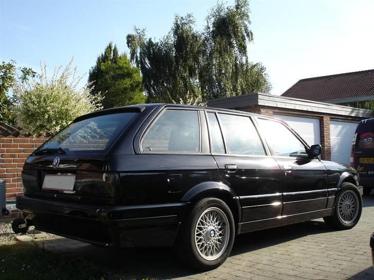 BMW 320i Touring billede 11