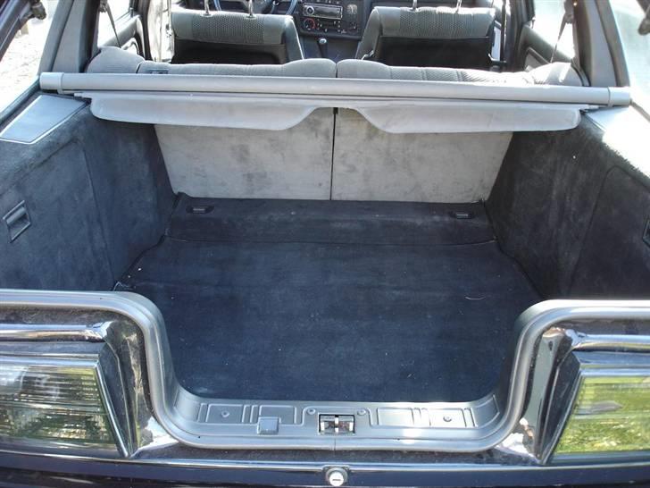 BMW 320i Touring billede 14