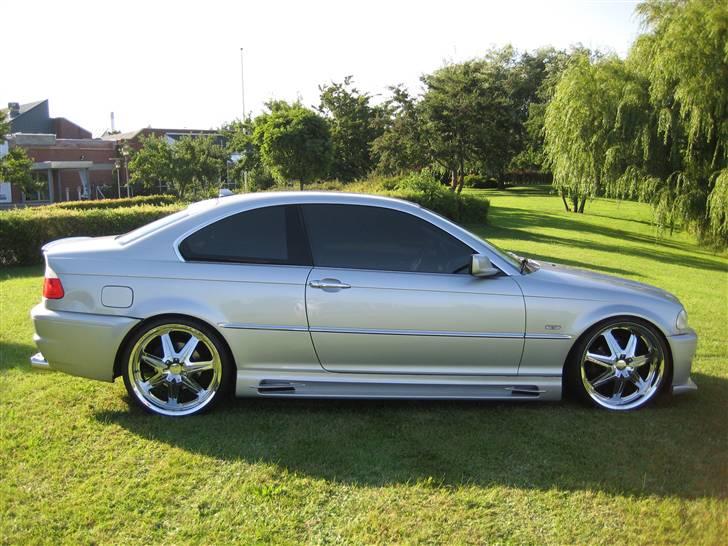 BMW E46 COUPE 325CI (Solgt) billede 2
