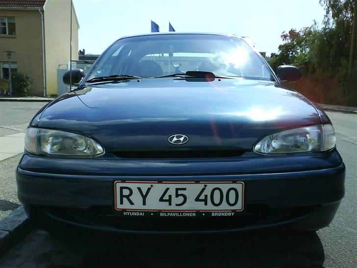 Hyundai Accent 1,5 GLS *SOLGT* - Lidt "Onde" forlygter ... billede 4