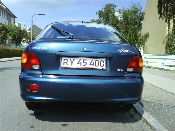 Hyundai Accent 1,5 GLS *SOLGT* - Lidt mere bagende ;-) billede 8