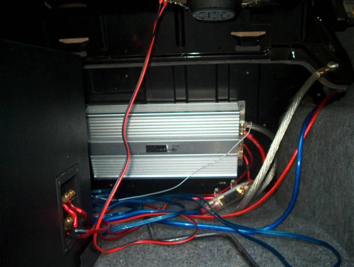 Renault 19 Rn *Solgt* - Har ikk lige nået at sætte ledningerne og det op endnu hehe billede 4