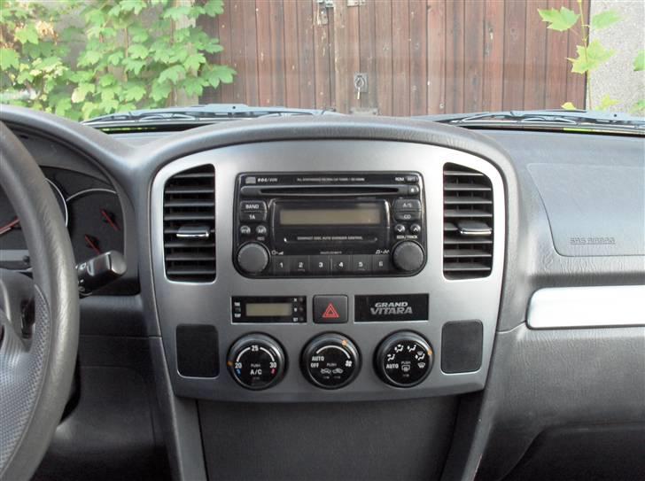 Suzuki Grand Vitara - solgt billede 8