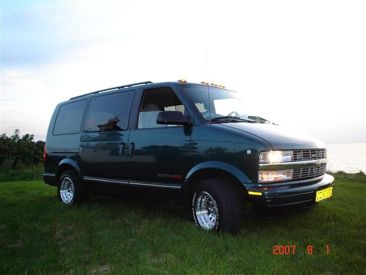 Chevrolet astro van SOLGT billede 2