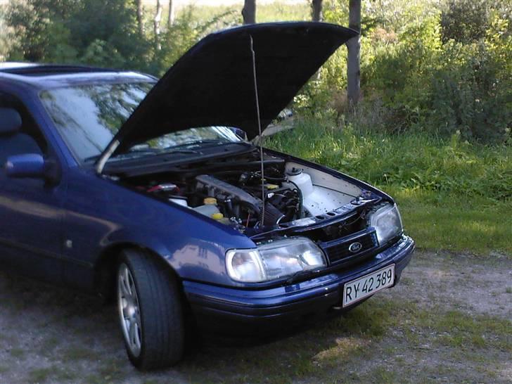 Ford Sierra 2,0i GLX *SOLGT* billede 17