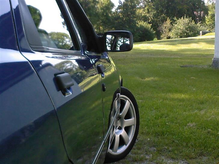 Ford Sierra 2,0i GLX *SOLGT* billede 18