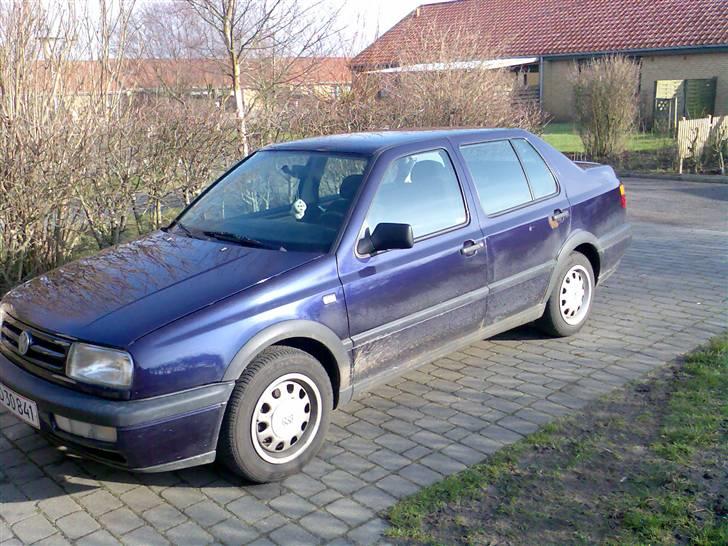 VW vento (BYTTET VÆK!) billede 2
