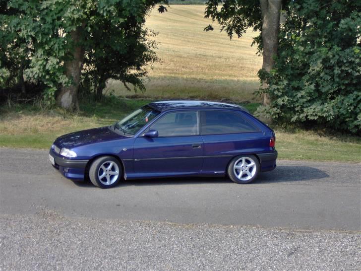 Opel Astra F  Totalskadet billede 12