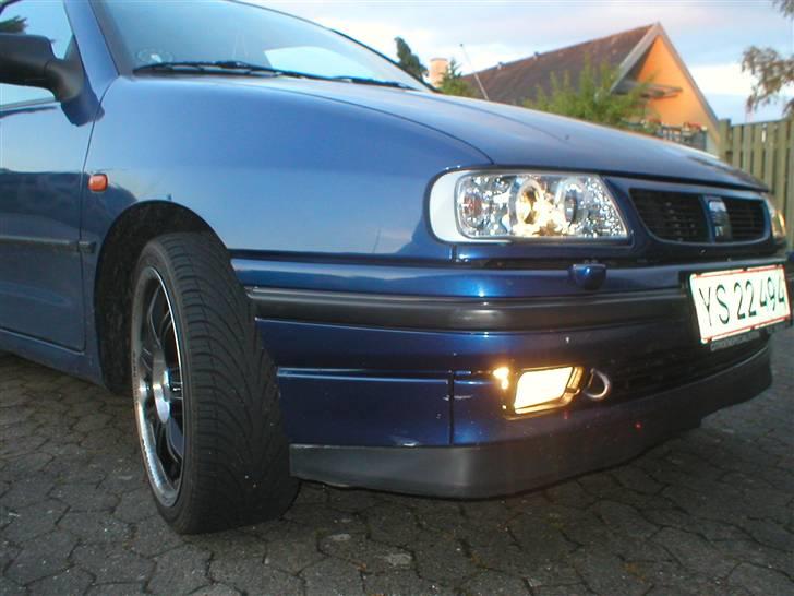 Seat Cordoba *** SOLGT *** billede 1