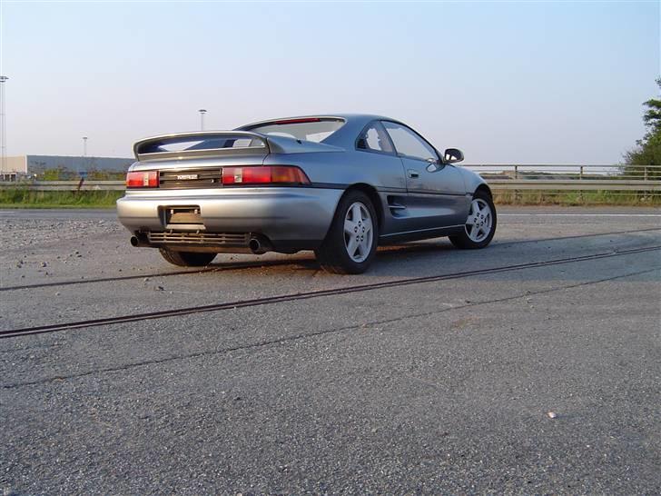 Toyota MR2  GT-S  billede 5