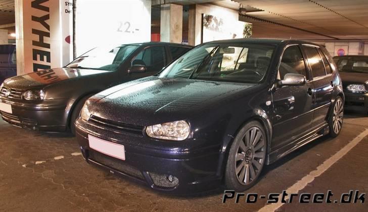 VW Golf IV GTI Turbo - Har næsten lige købt bilen her.. Et af de første VAG træf jeg var til.. billede 9