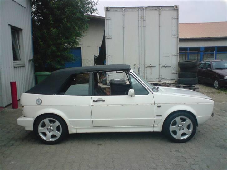 VW Golf 1 Cab Karmann*Solgt* billede 1