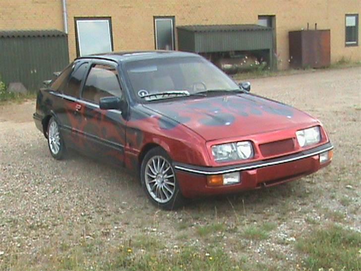 Ford sierra XR4I (SOLGT) billede 1